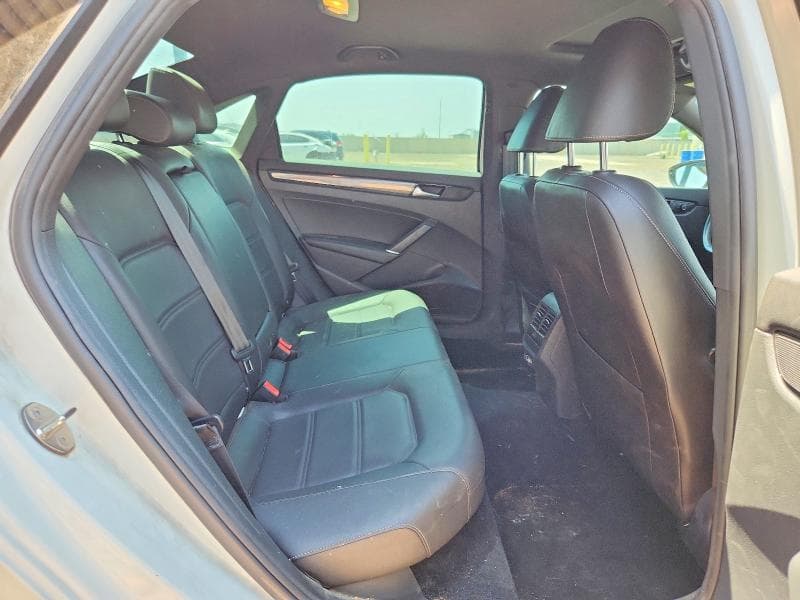 2022 VOLKSWAGEN PASSAT R-LINE 10
