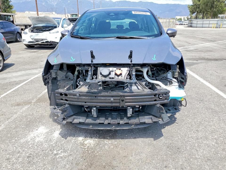 2020 NISSAN LEAF SV 5