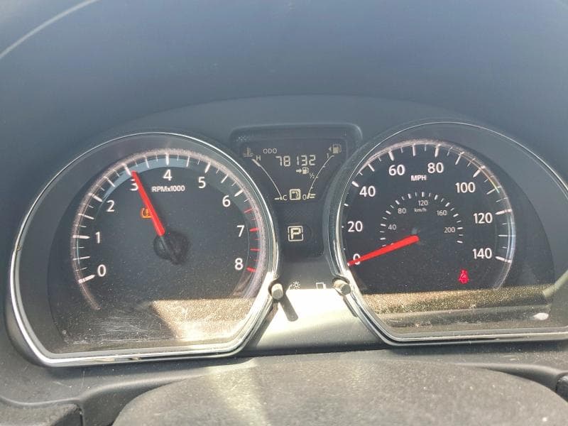 2019 NISSAN VERSA SV 9