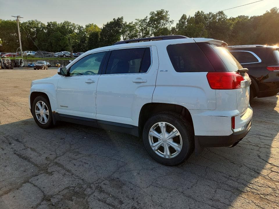 2017 GMC TERRAIN SLE 2