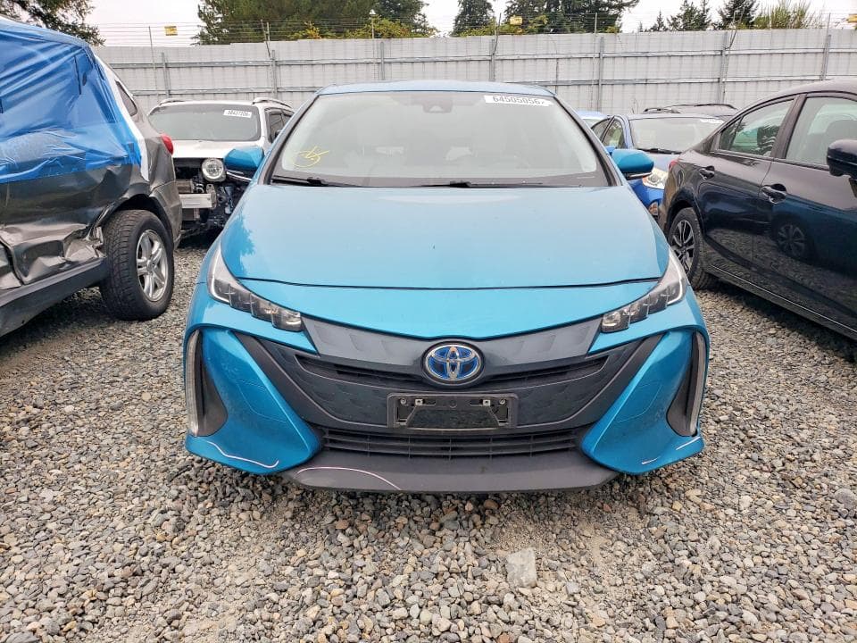 2017 TOYOTA PRIUS PRIME PREMIUM 5