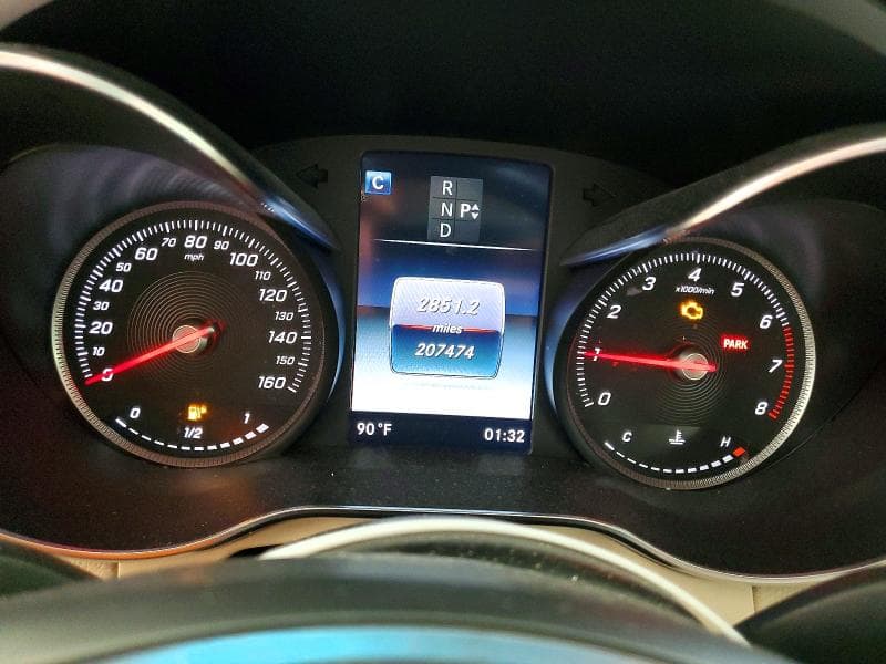 2018 MERCEDES-BENZ GLC 300 4MATIC 9