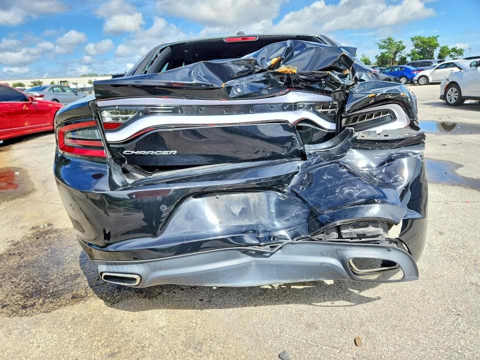 2019 DODGE CHARGER SXT 6