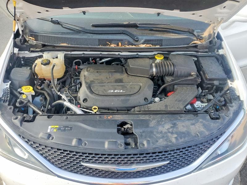 2018 CHRYSLER PACIFICA TOURING L PLUS 12