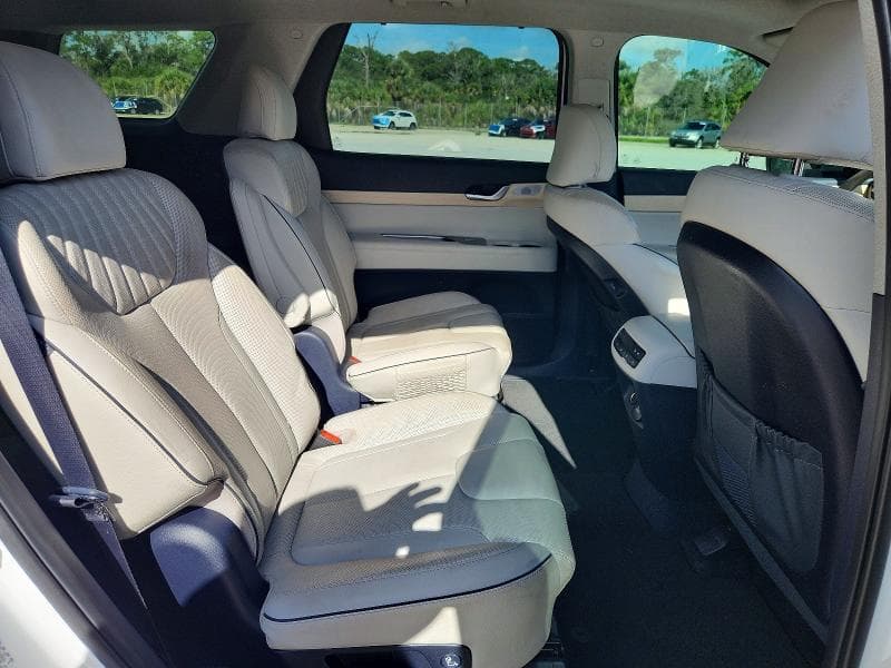 2023 HYUNDAI PALISADE LIMITED 11