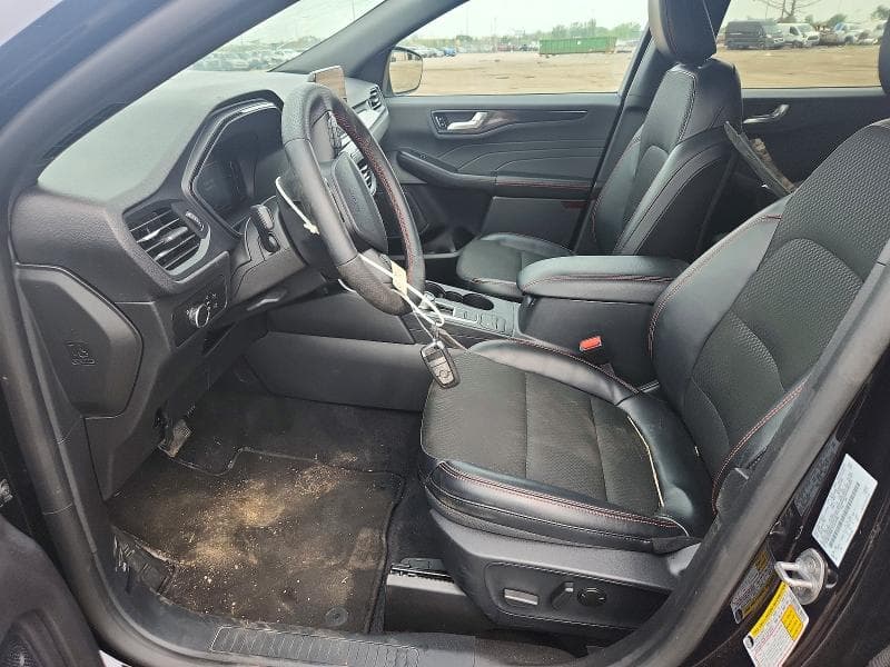 2026 FORD ESCAPE ST LINE 7