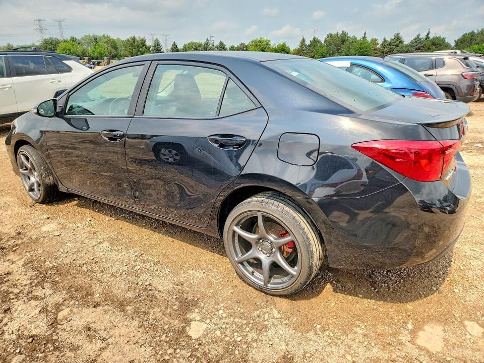 2017 TOYOTA COROLLA SE 2