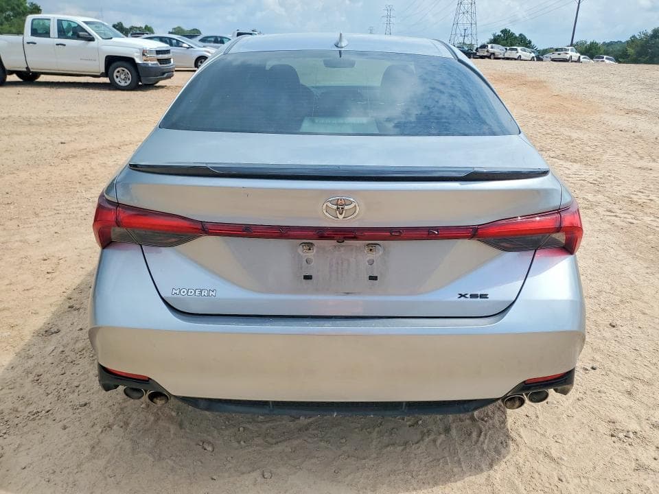 2020 TOYOTA AVALON XSE 6