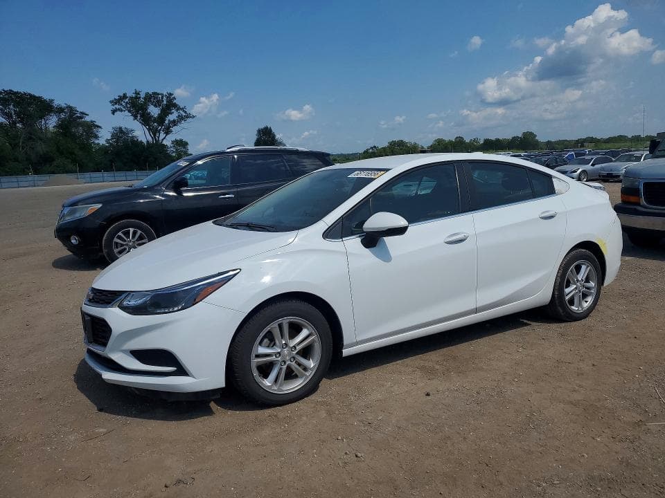 2017 CHEVROLET CRUZE LT