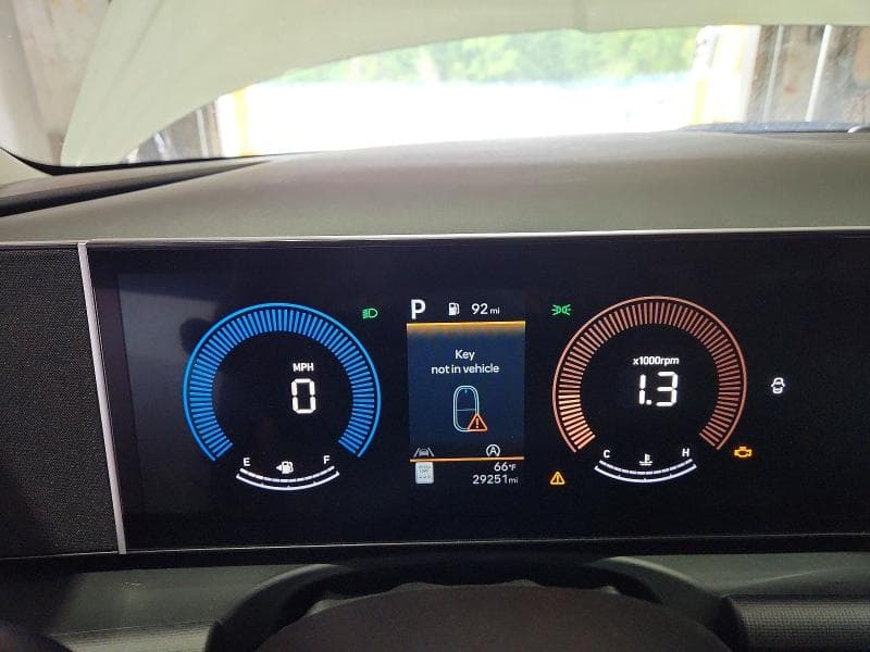 2025 HYUNDAI TUCSON SEL 9