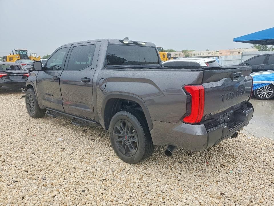 2025 TOYOTA TUNDRA SR5 2