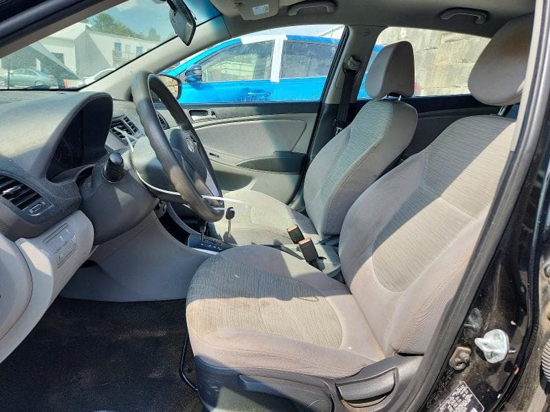 2017 HYUNDAI ACCENT SE 7