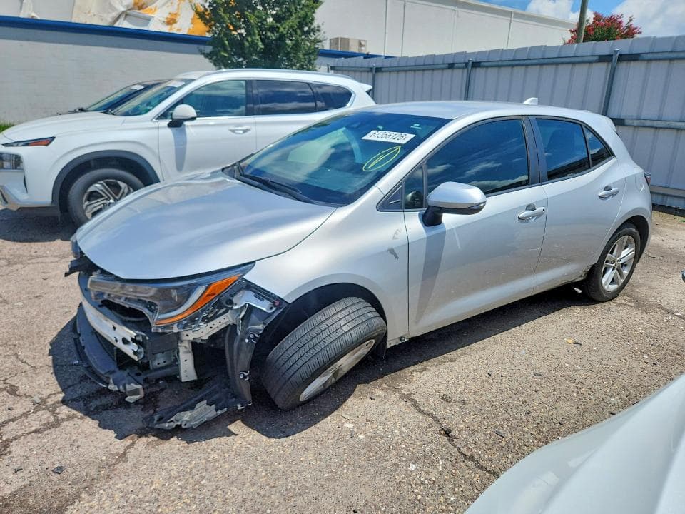 2019 TOYOTA COROLLA HATCHBACK SE - 1