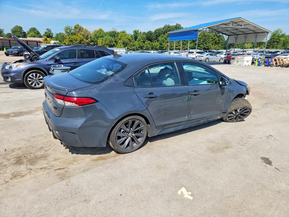 2026 TOYOTA COROLLA SE 3