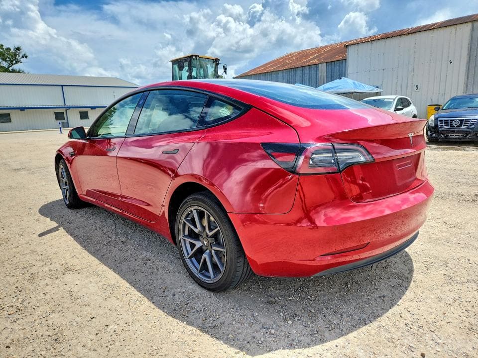 2022 TESLA MODEL 3 2