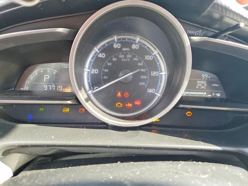 2019 TOYOTA YARIS LE 9