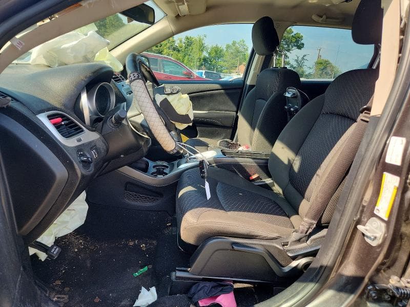 2019 DODGE JOURNEY SE 7