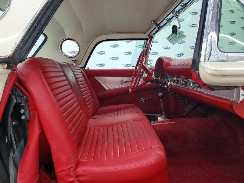 1957 FORD THUNDERBIRD LT 10