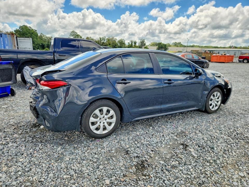 2025 TOYOTA COROLLA LE 3