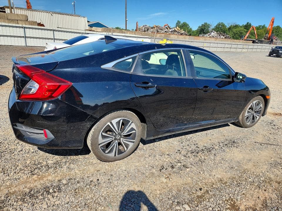 2018 HONDA CIVIC EX EX 3