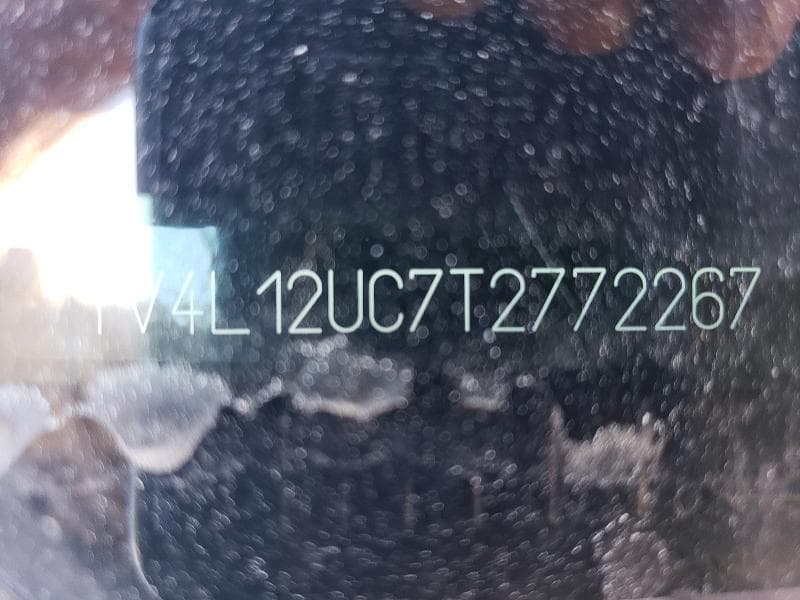 2026 VOLVO XC40 PLUS 12
