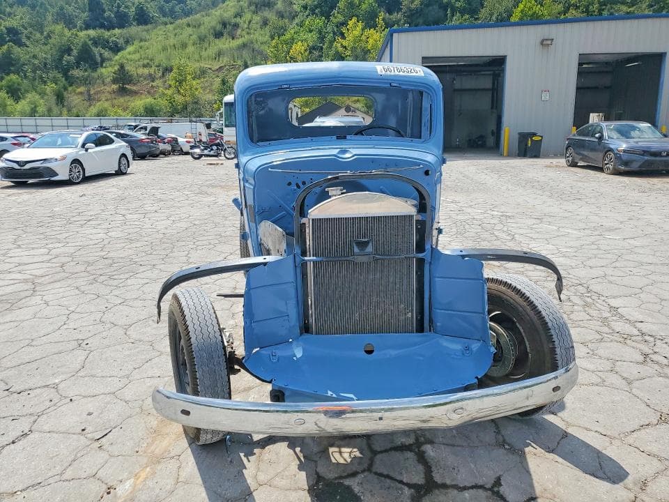 1941 CHEVROLET UK 5