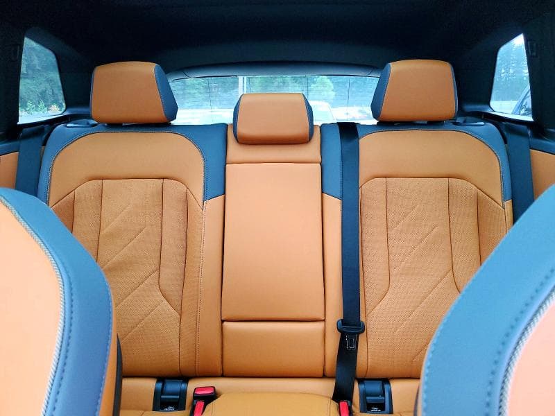2026 BMW X3 M50 10
