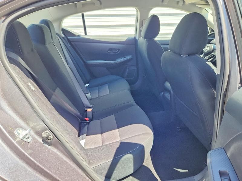 2025 NISSAN SENTRA SV 10