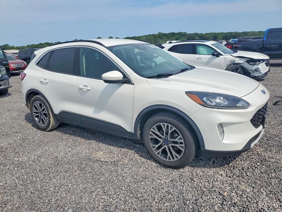 2020 FORD ESCAPE SEL 4