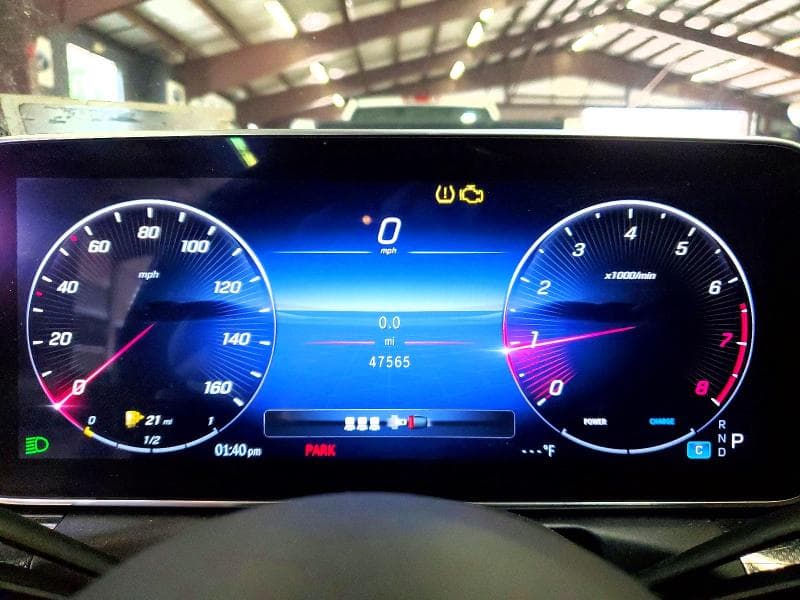 2023 MERCEDES-BENZ C 300 4MATIC 9