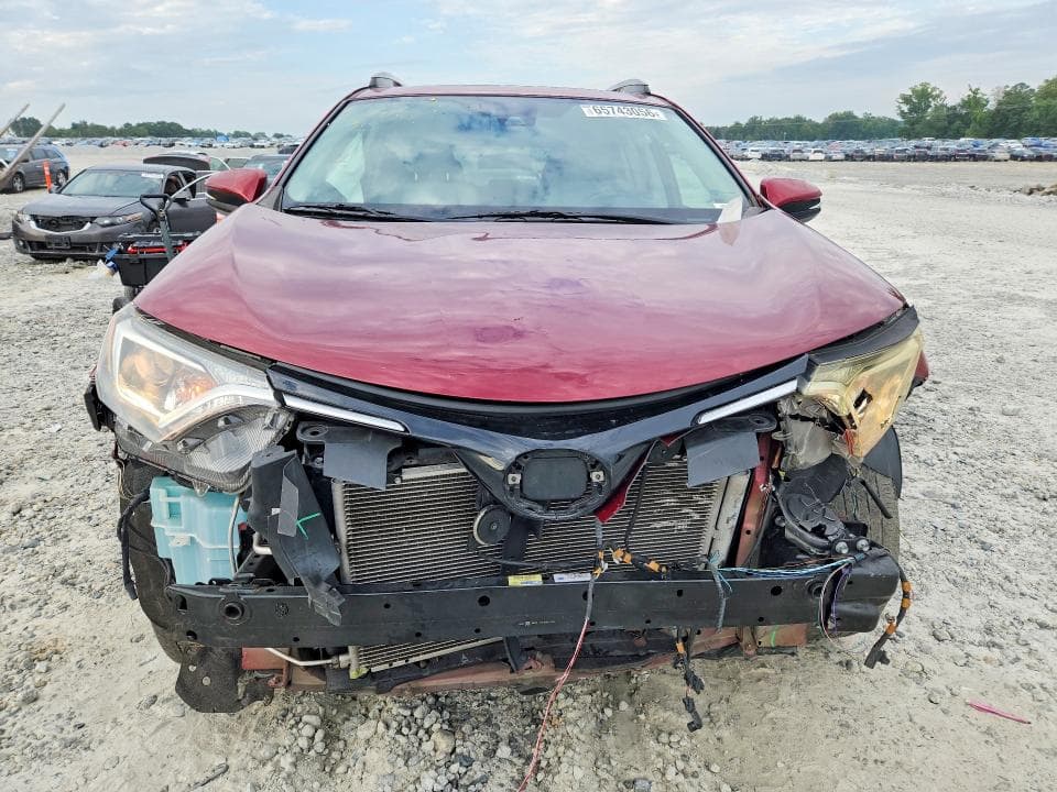 2018 TOYOTA RAV4 XLE 5