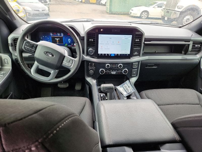 2025 FORD F150 XLT 8