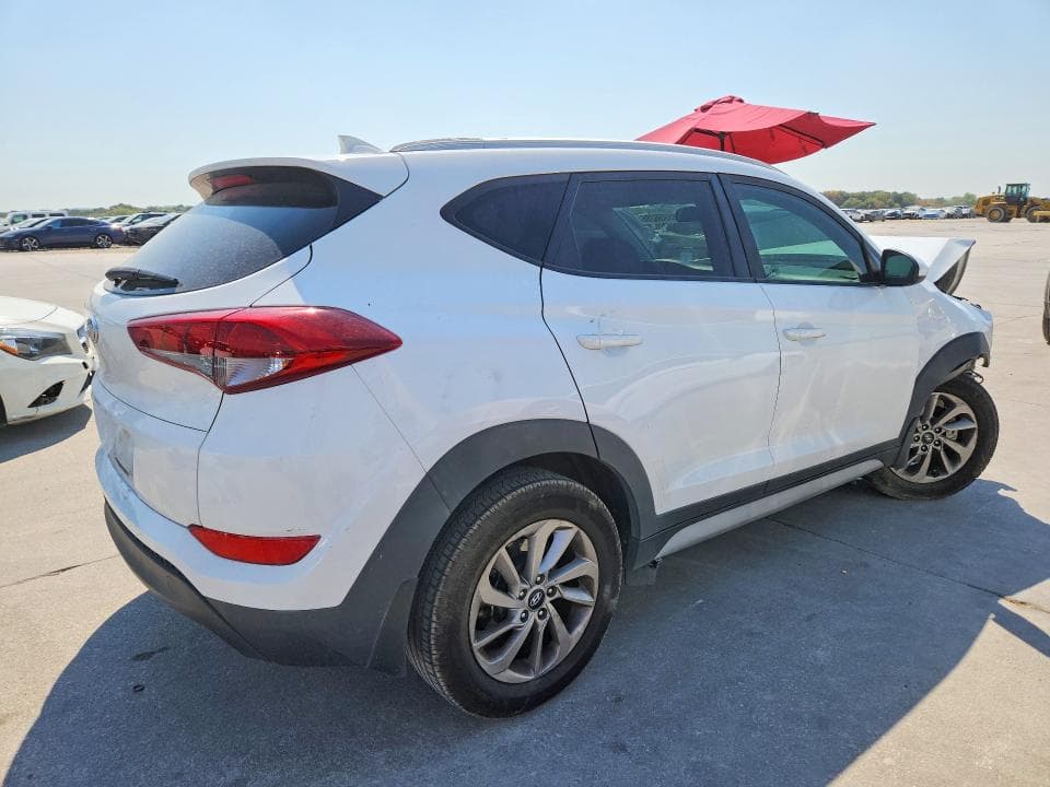 2018 HYUNDAI TUCSON SEL 3