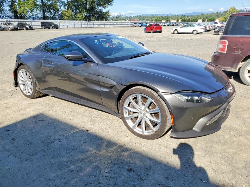2020 ASTON MARTIN VANTAGE 4