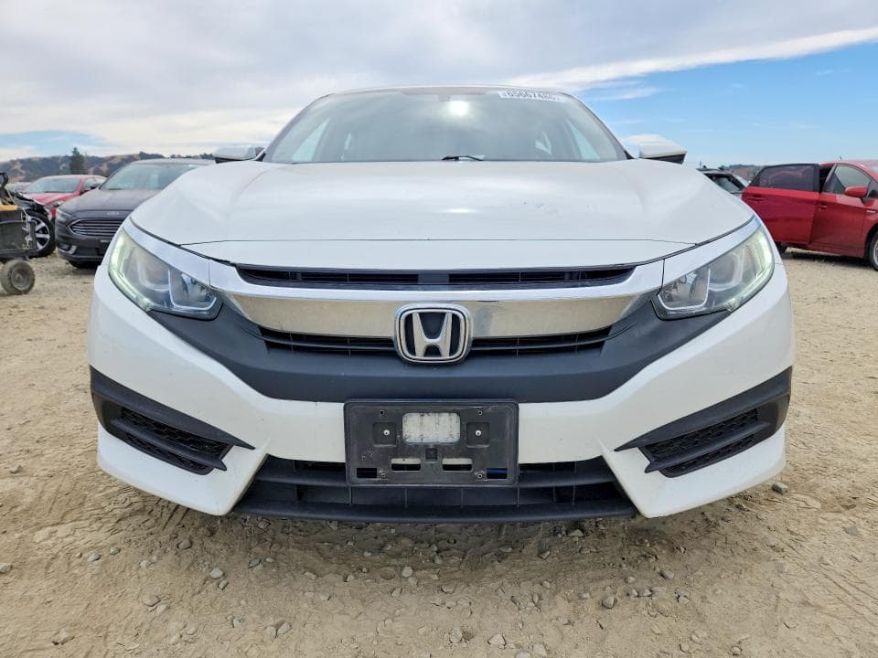 2018 HONDA CIVIC EX 5