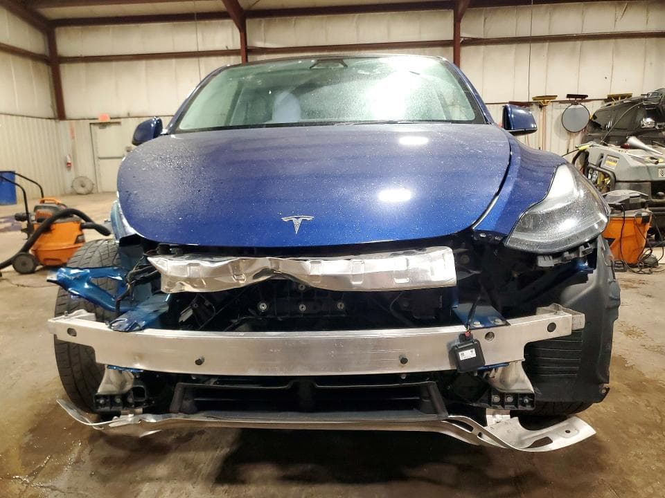 2023 TESLA MODEL Y 5