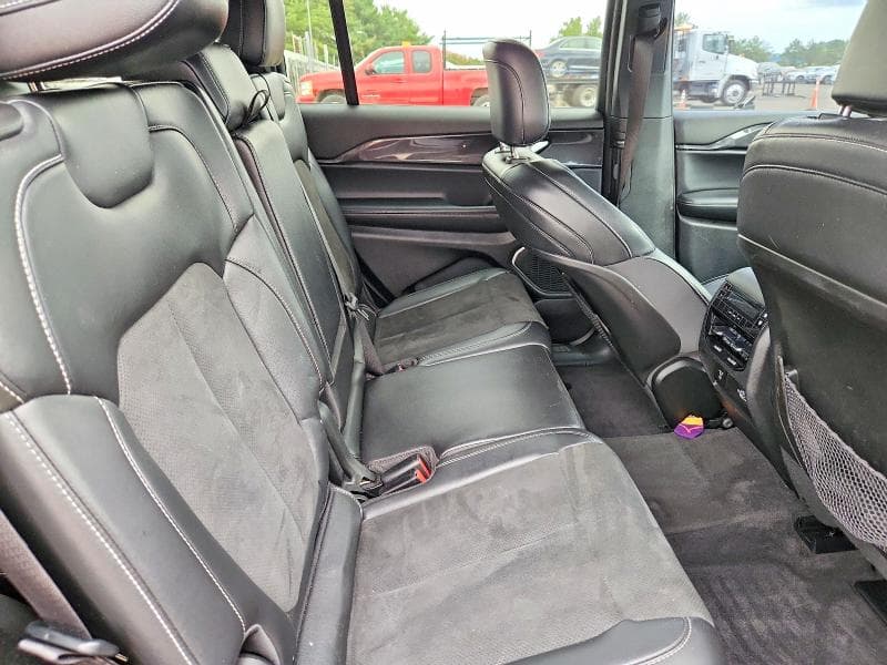 2022 JEEP GRAND CHEROKEE L LAREDO 11