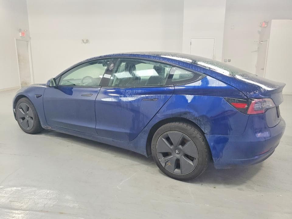 2022 TESLA MODEL 3 2