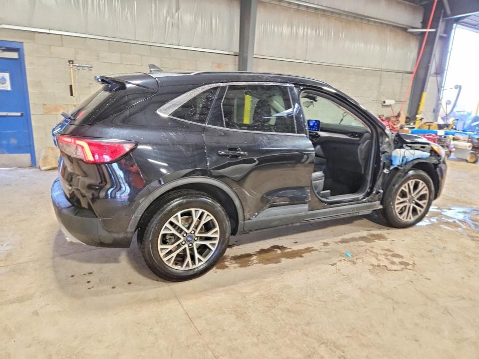 2020 FORD ESCAPE SEL 3