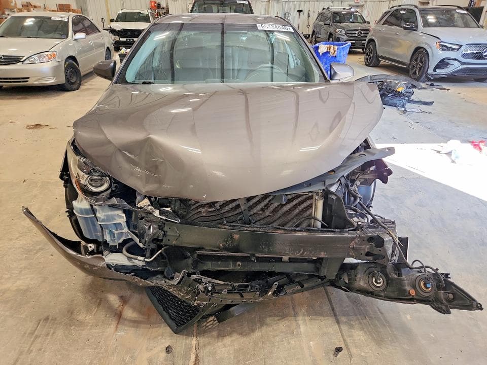 2017 TOYOTA CAMRY SE 5