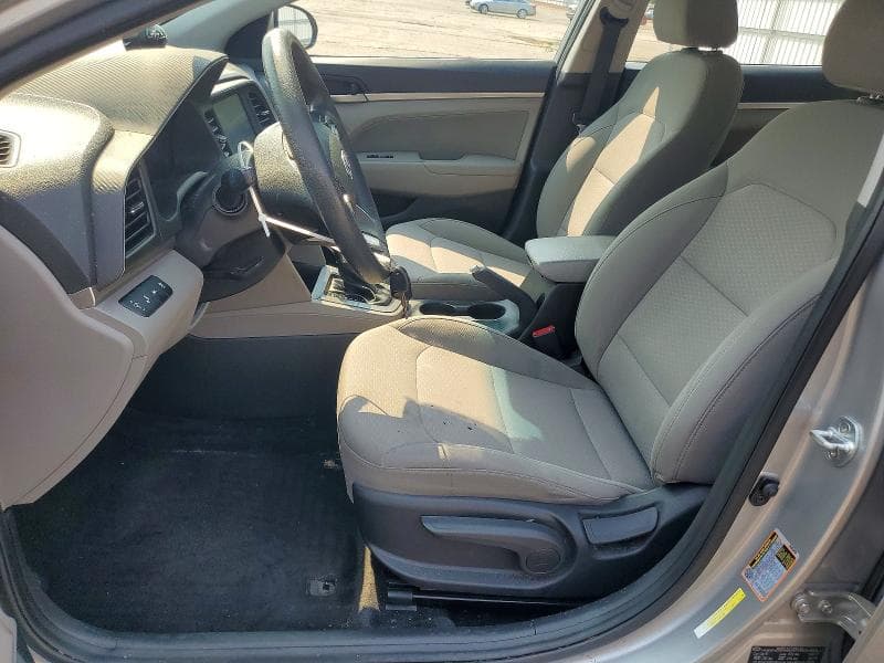 2020 HYUNDAI ELANTRA SEL 7