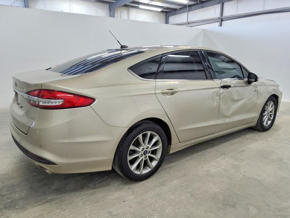 2017 FORD FUSION SE 3