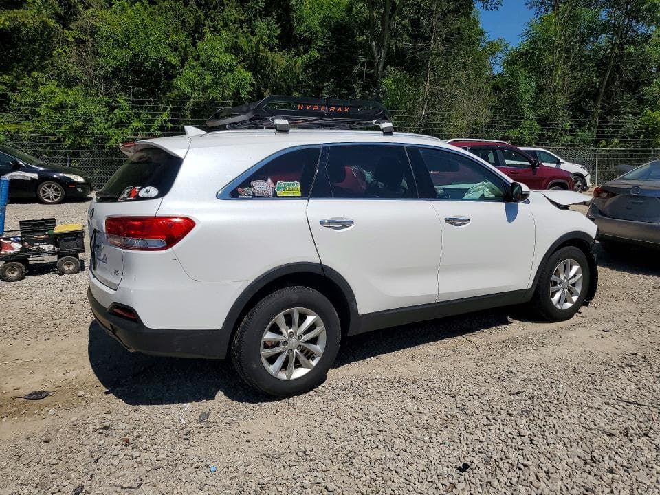 2017 KIA SORENTO LX V6 3
