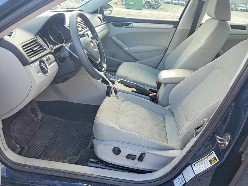 2018 VOLKSWAGEN PASSAT S 7
