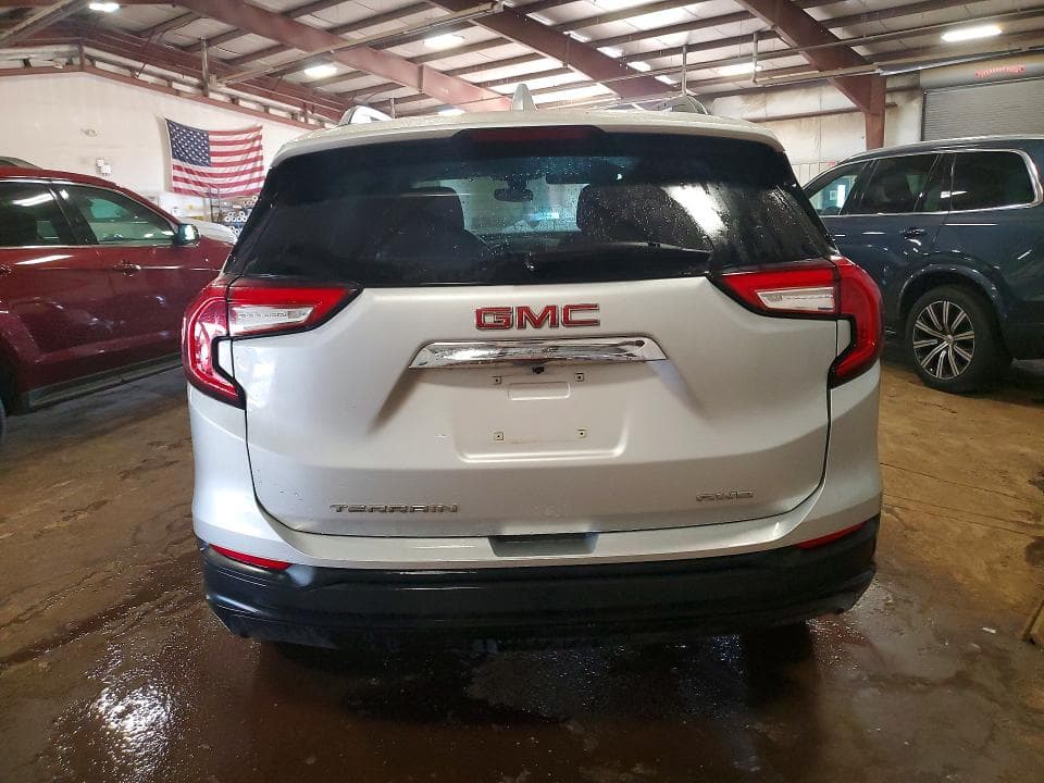 2022 GMC TERRAIN SLE 6