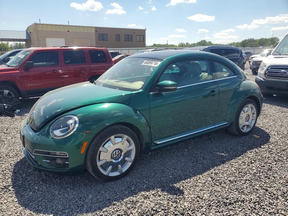 2018 VOLKSWAGEN BEETLE SE - 1