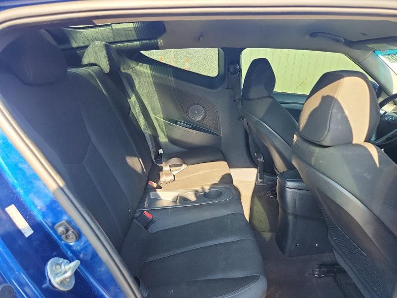 2017 HYUNDAI VELOSTER BASE 10