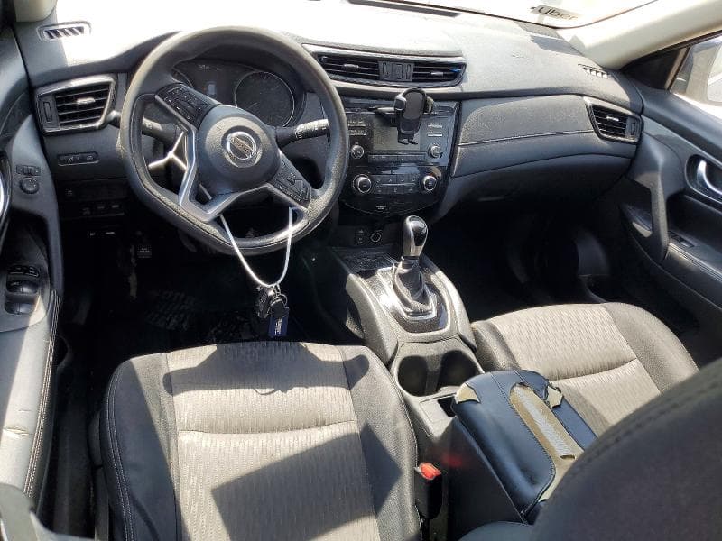 2017 NISSAN ROGUE S 8