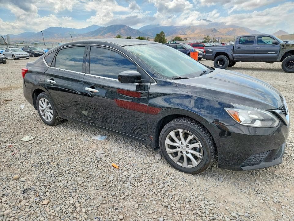 2019 NISSAN SENTRA SV 4