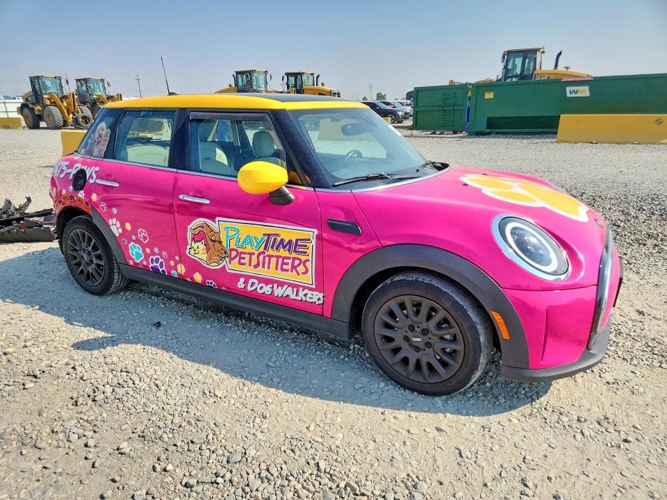 2023 MINI COOPER 4
